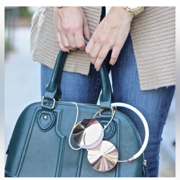 ✨🖤✨ Sole Society Marlow Vegan Structured Dome Top Handle Satchel Bag - Picture 13 of 14